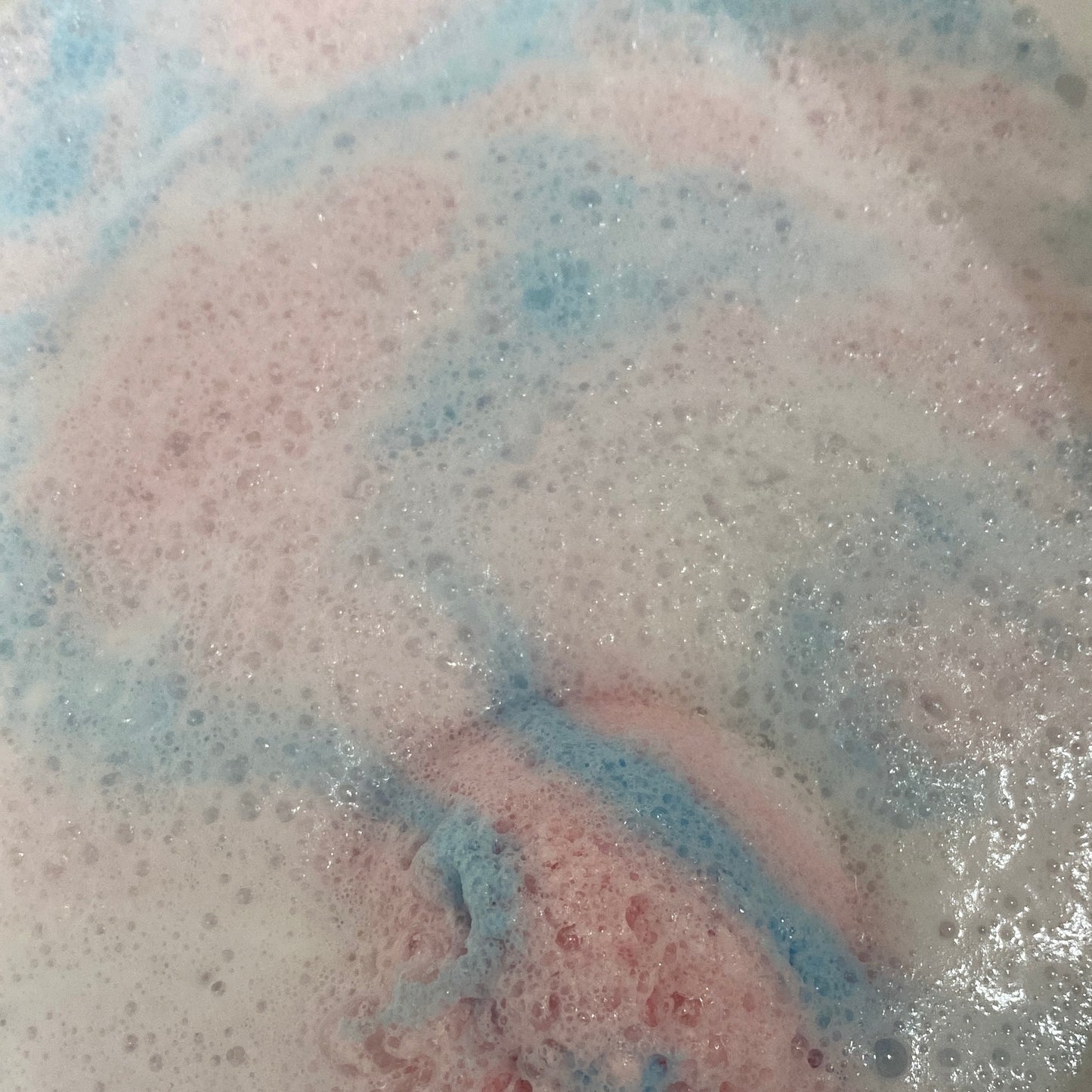 Labuan Bajo - Fizz & Foamy Bath Bomb by BathBreeze Your Relaxing Companion