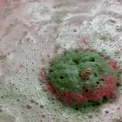 Muskissimo - Fizz & Foamy Bath Bomb by BathBreeze Your Relaxing Companion